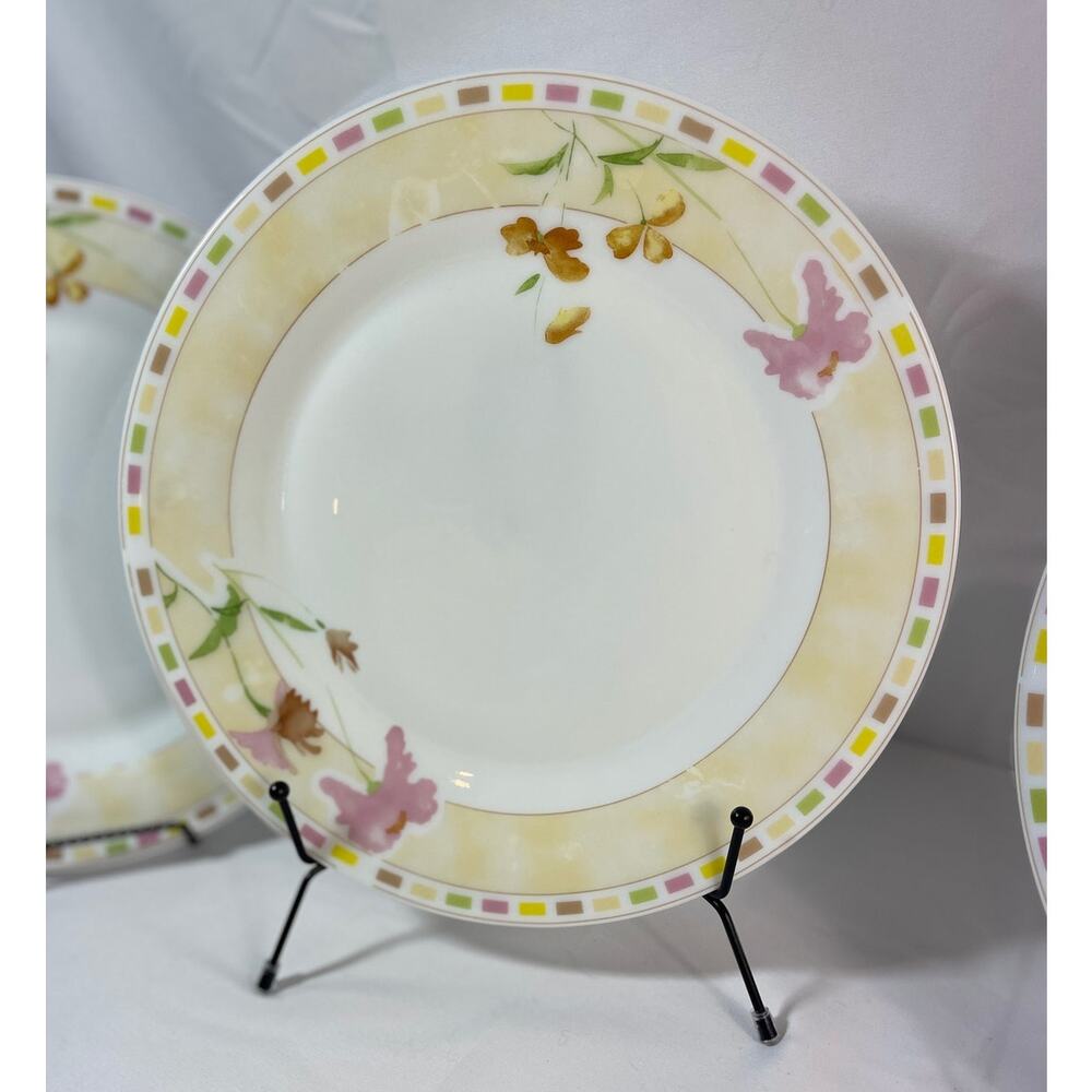 Set of 4 Vintage Unimax Yellow Floral Dinner Plates
